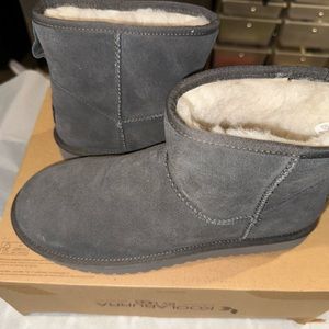 Kookaburra By Ugg mini Boot